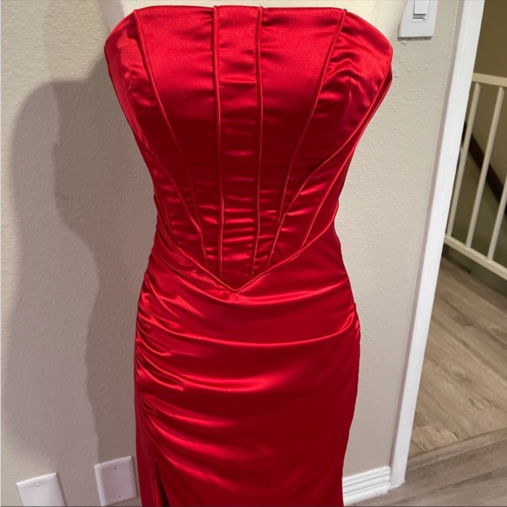 Portia and Scarlett satin dress w slit